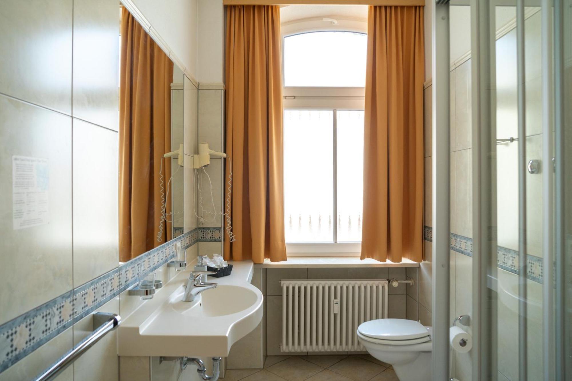 Bischofshof Braustuben 3*